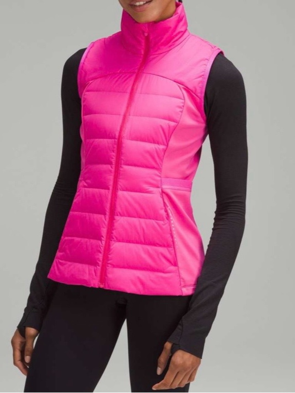 Lululemon  Down for  it All vest Sonic pink

It has a stain to check photos